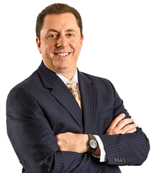 Christopher Reyes bio image and link